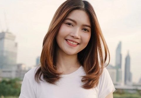 Rayakan Kecantikan dan Kekuatan Perempuan: 12 Alasan Mengapa Perempuan Istimewa